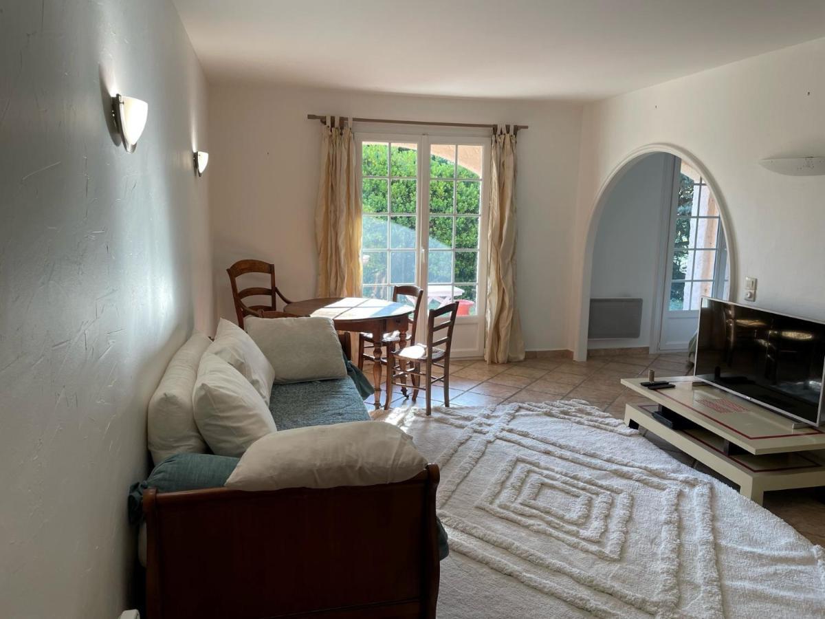 Domaine Des Tuilieres Avec Jacuzzi Vallauris Exterior foto